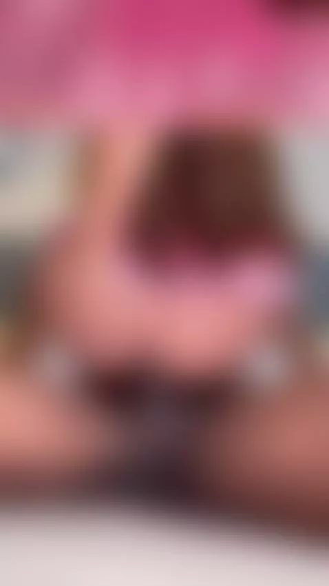 Montando una gran verga de chocolate 🤤 by veritoaguas