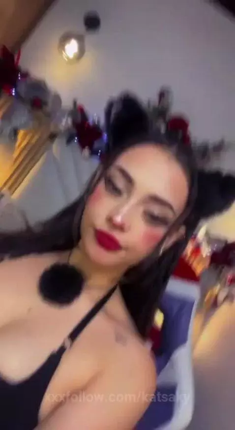 new content uploaded to the fan club?! <3 by katsaky