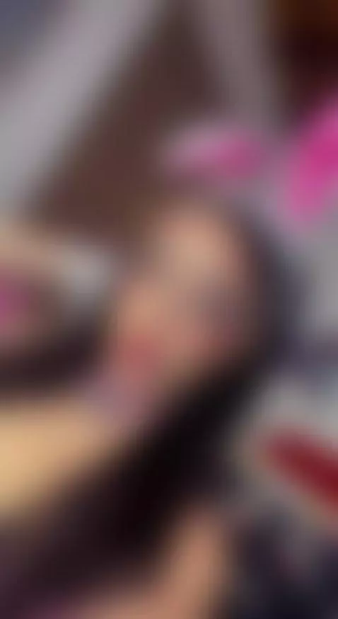 hi! online <3 i hope see you today, play whitme  now!  🤍http... by katsaky