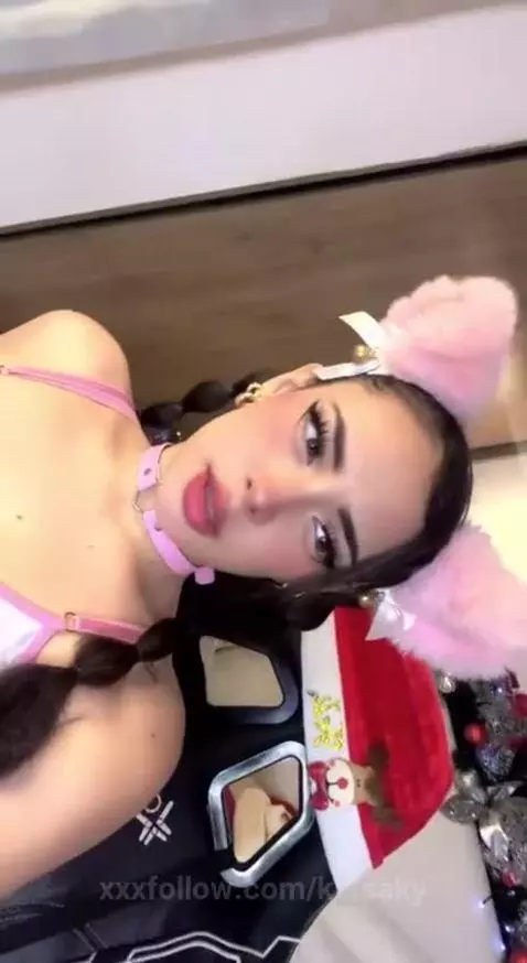 hello! I'm online I hope to see you today! 👾 by katsaky