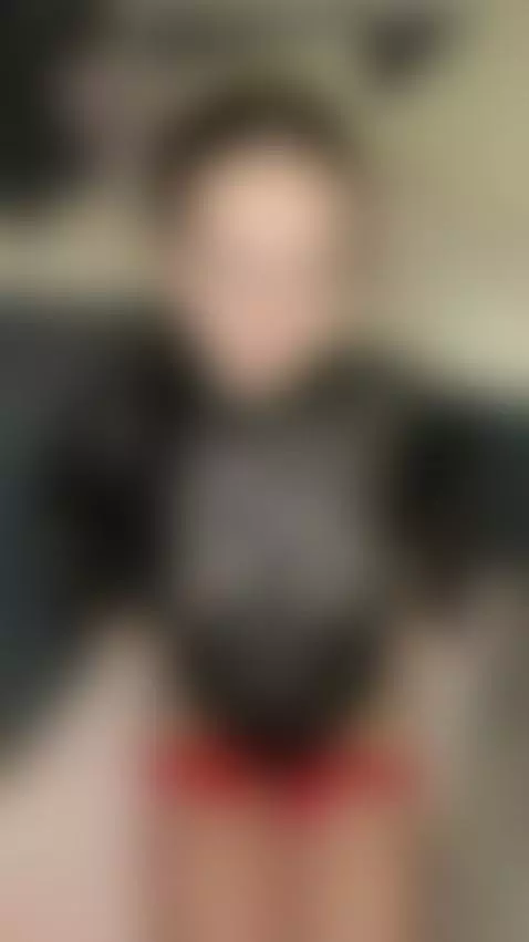 🍆Brunette ready to take it deep between her tits 😈 Subscribe... by milaclark7