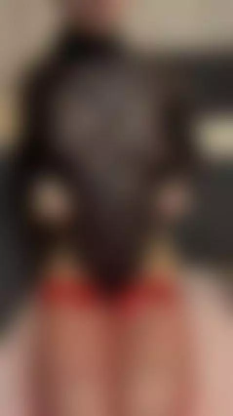 🔥Brunette in sexy pose after teasing 🍒 Exclusive OF by milaclark7