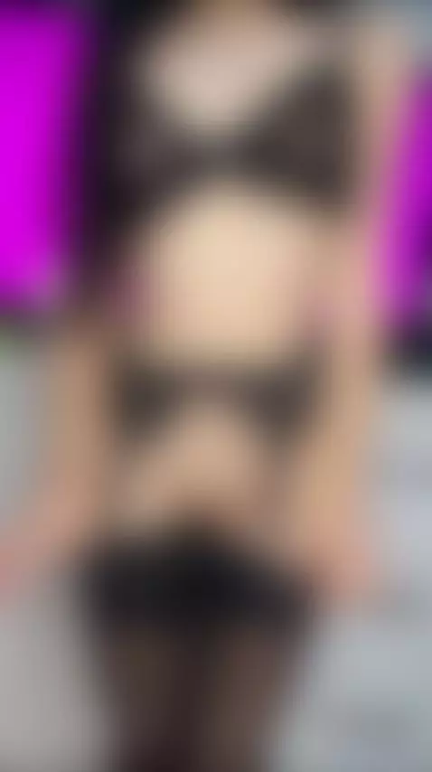 Your daily dose of beauty — more on her OnlyFans! 🌟 by milaclark7