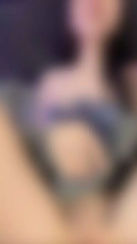 A touch of boldness, strong effect 😈 by milaclark7