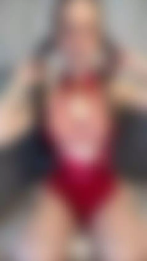 On all fours begging don’t stop, close-up action on OnlyFans... by milaclark7