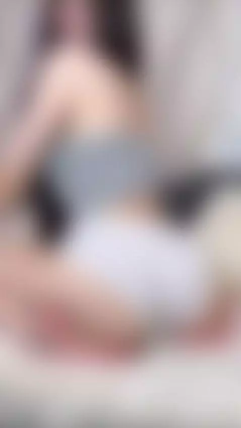 Don’t miss the moment — subscribe to OnlyFans ⏰ by milaclark7