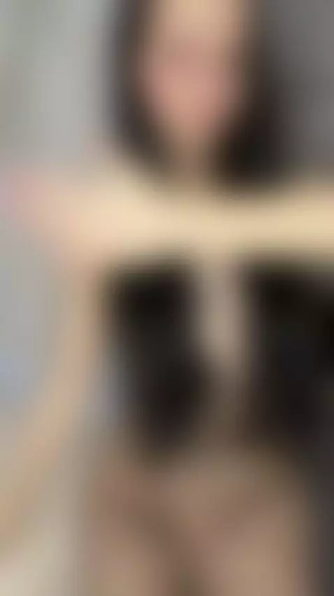🔥Brunette fingers sliding deeper 💦 Exclusive OF by milaclark7