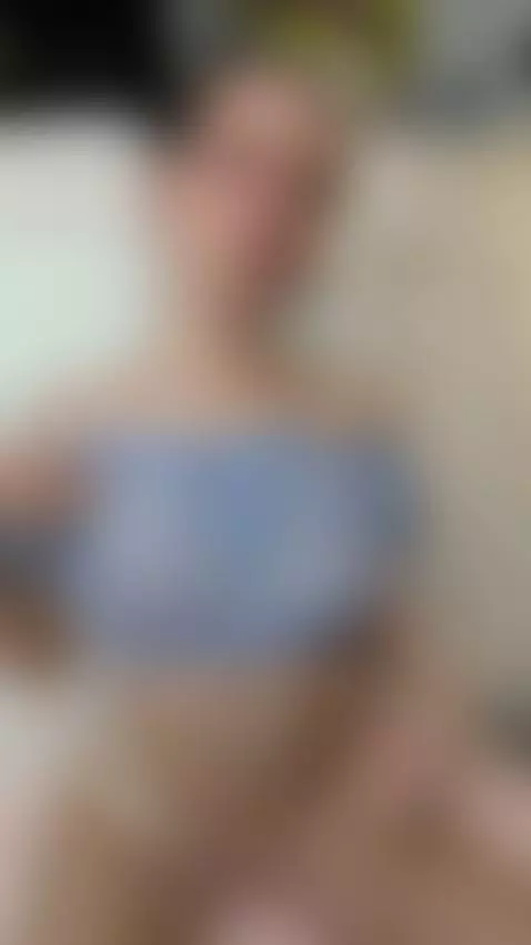 😏Curvy brunette so horny she can’t stop touching her big tit... by milaclark7