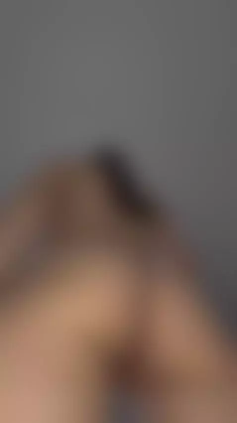 🔥Brunette pussy throbbing visibly 😈 Join OF by milaclark7