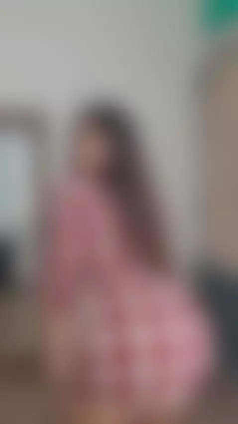 I’m better in private messages 😉 by sashaislovee