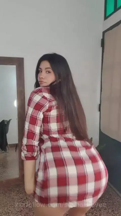 I’m better in private messages 😉 by sashaislovee