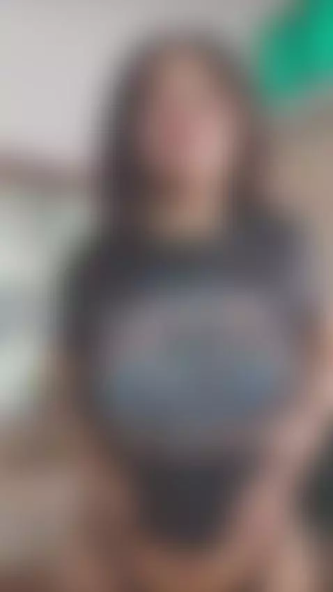 Her look is pure inspiration — follow 💫 by sashaislovee