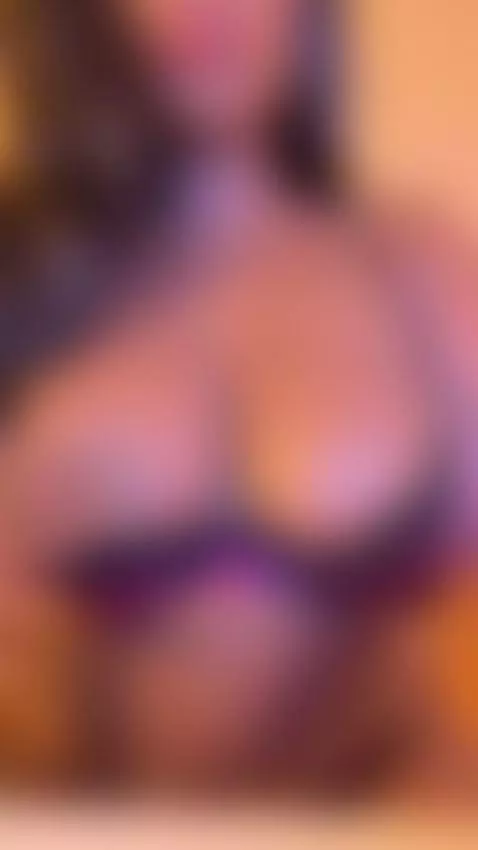 I want to be so wet for you, so wet for you🔥 by ellenwaris