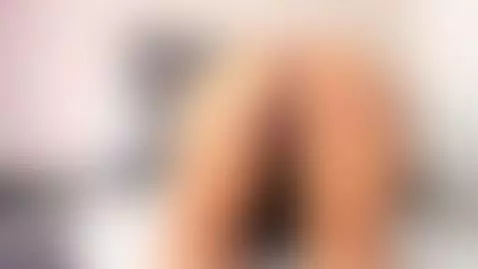 Chubby hot girl 🔥 by lina-villada