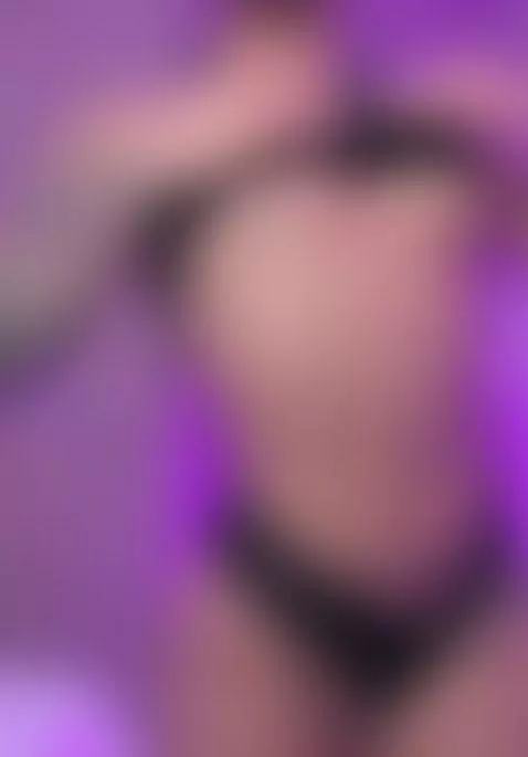 Worship my beautiful body! by vickyflorez19