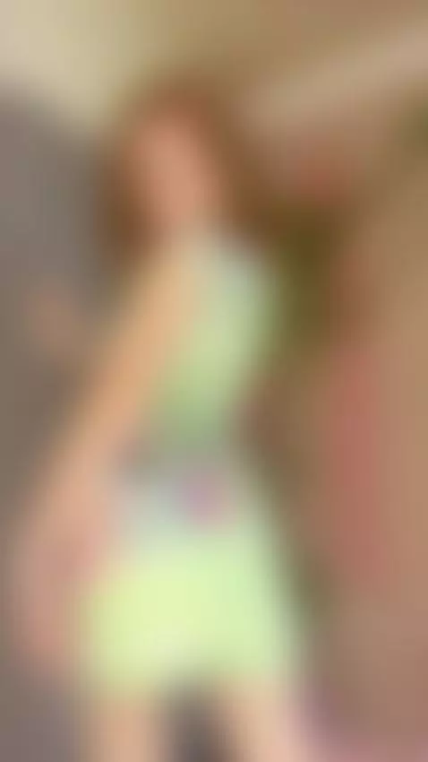 18+ Redhead's sexy silk dress bares juicy nude ass. by ravelilyxo