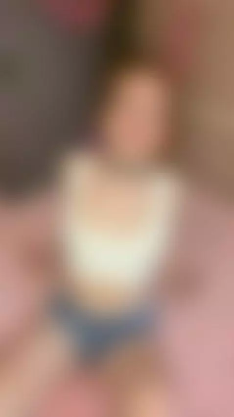 18+ Redhead's perky tits and juicy ass tease. by ravelilyxo