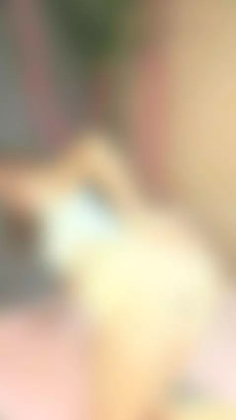 18+ Sexy redhead's juicy ass exposed in bed tease. by ravelilyxo