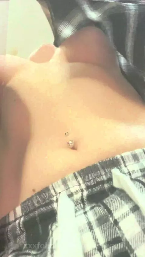 18+ Perky small tits, nude tease with pierced navel. by ravelilyxo