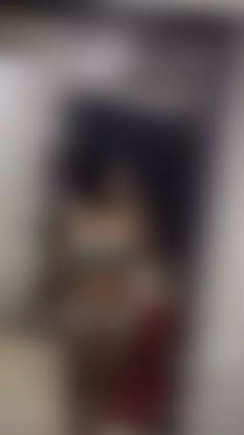 Do you want me naked? 😈 by valentinarojaz