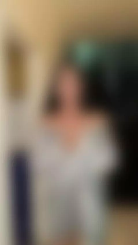 Walk, tits and a very wet pussy. 💦💦 by nicoletcherry