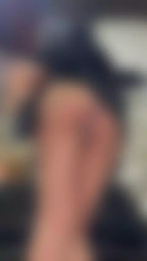 Oops, a little spang! 🍑🔥 by nicoletcherry