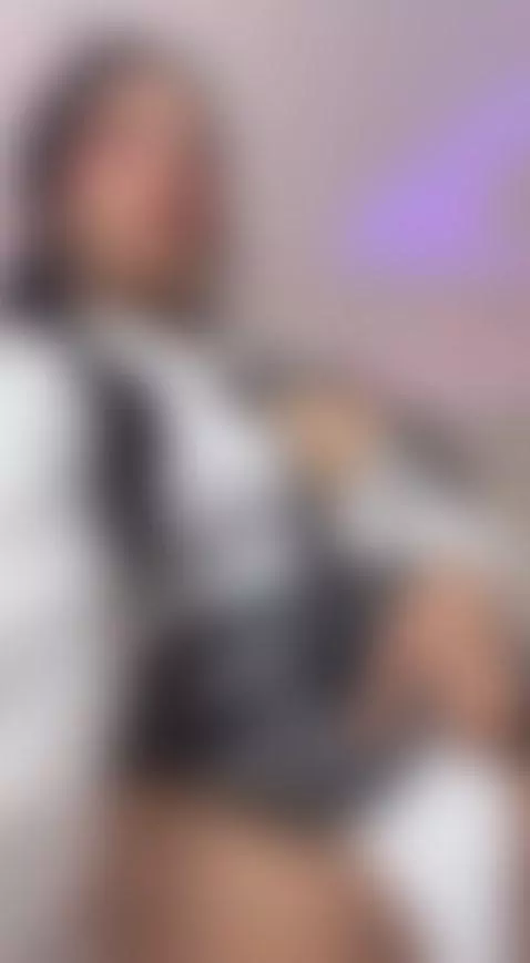 Open shirt, hanging tie and look that says 'punish me'... En... by liathompson-fg