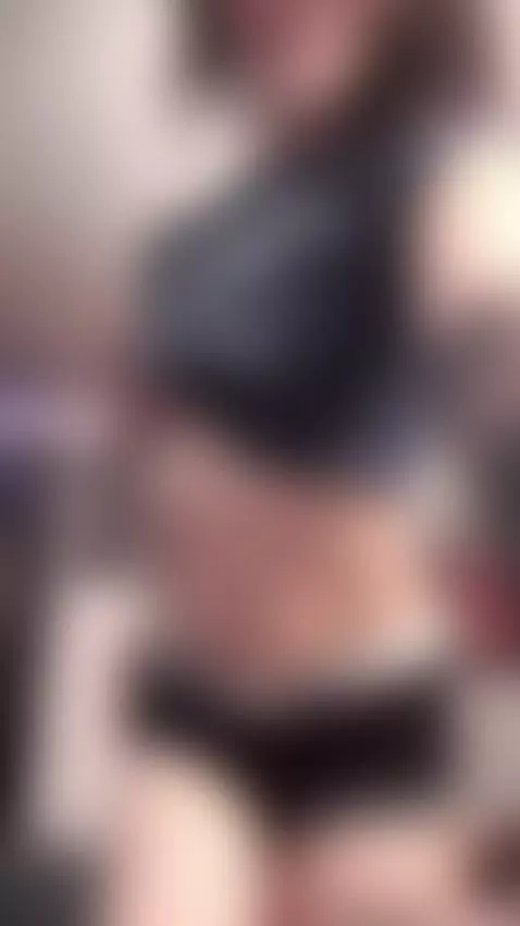 a little view 🤭 by nixxie11