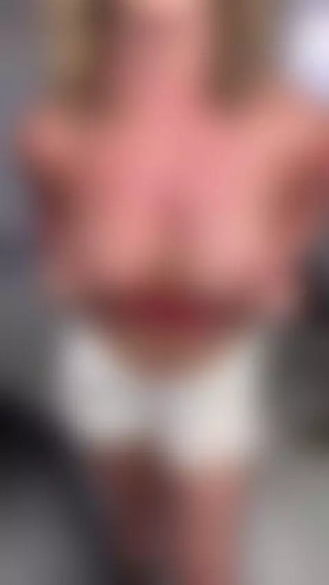 My curvy tits are begging to be touched… but do you think yo... by missbehavinxoxo