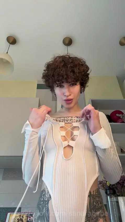 Showing you my boobs again😈 Just can't help myself🤭 by sanarababe