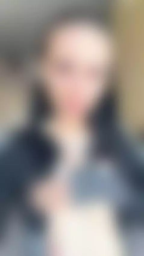 Which do you like better: my boobs or my eyes?😇 by sanarababe