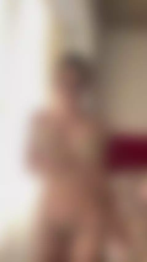 I want you to make my legs shake. by lexibadoff