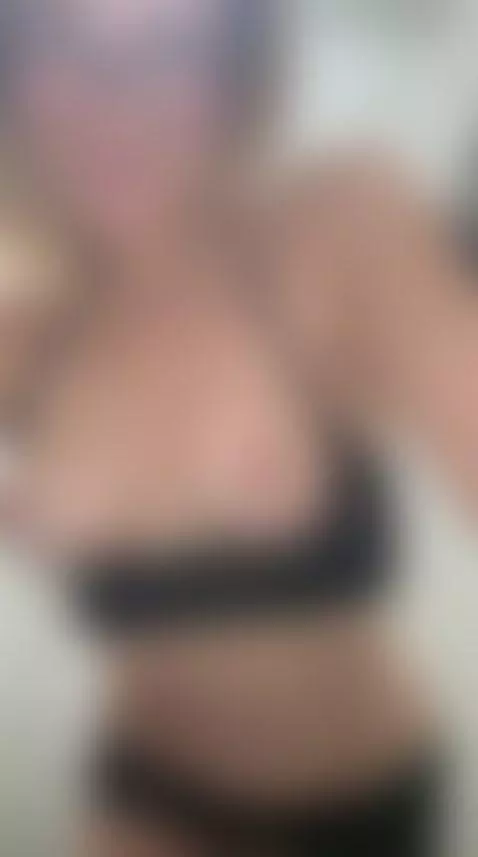 I love how you grab my waist while you pound me. by lexibadoff