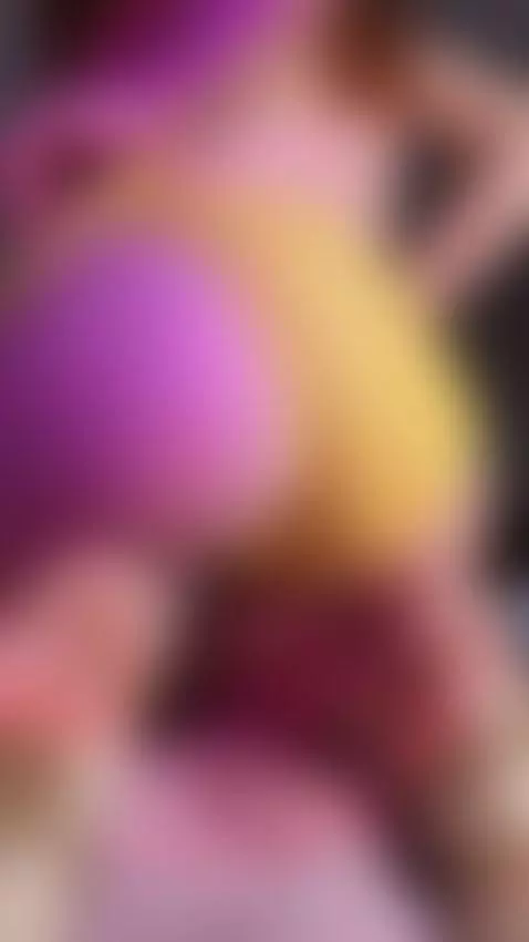 Nude videos as a gift for subscribing if you write me the co... by sofi811sofi