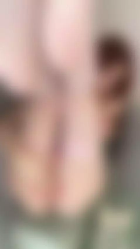 How about we start with this pose?😍 by sofi811sofi