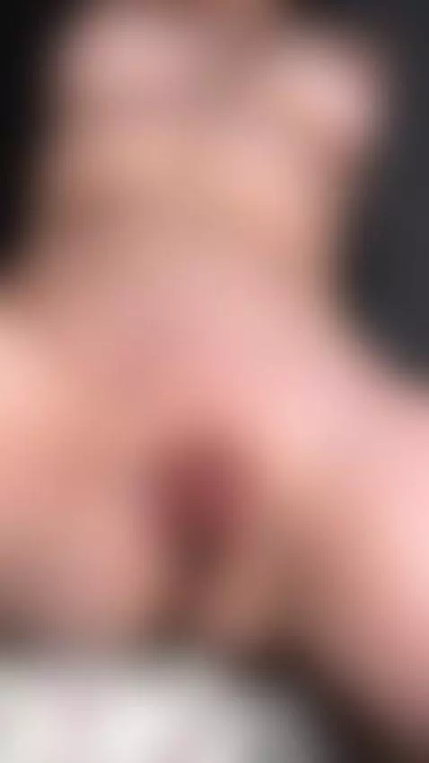 Want to get a naked surprise?🤤 Click on the link and enter t... by kelly99oof