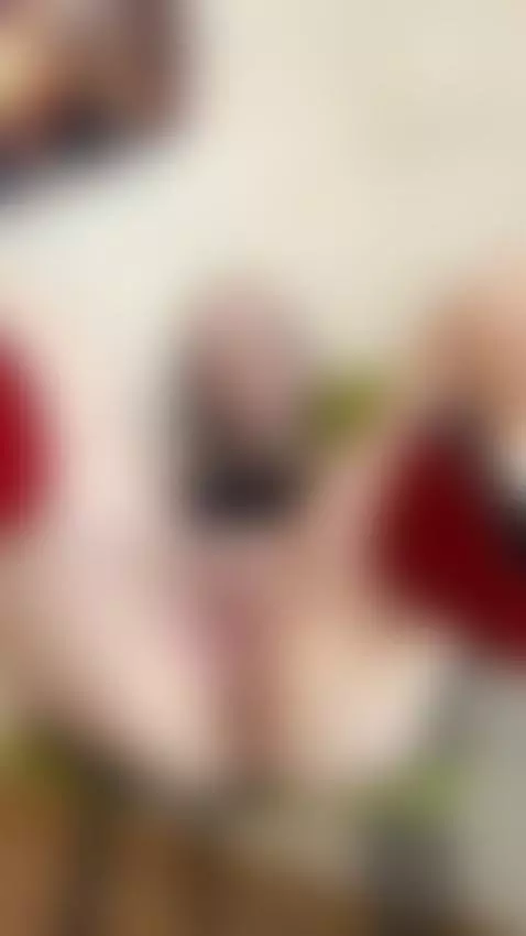 Waiting on my knees like a good blonde should 😻 OnlyFans by yourtacyyy