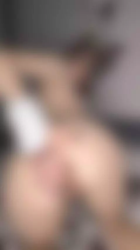 Blonde ass gripping big analplug till cream 😻 Sub OnlyFans by yourtacyyy