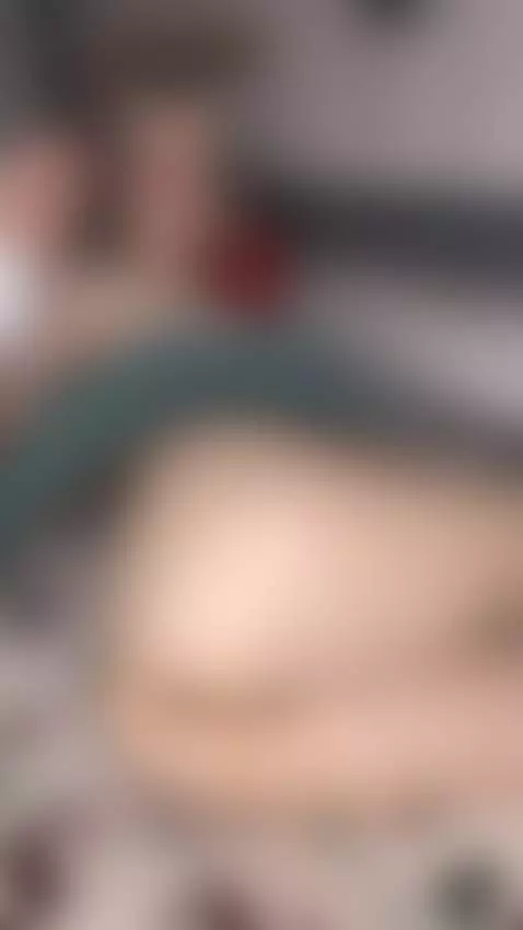 Blonde spreading for huge deep analplug daily 😈 Join OF by yourtacyyy