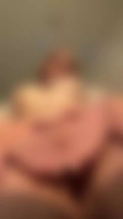 Soaked blonde pussy lips 😻 Join OF by yourtacyyy