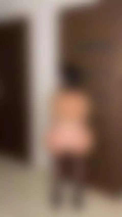 The air feels heavy with calm fire 💫💦 by mellaniaemberlyn