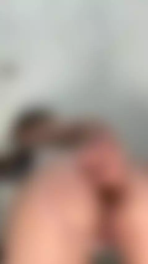 Sliding this dildo in my ass while waiting for something els... by dianajuicy