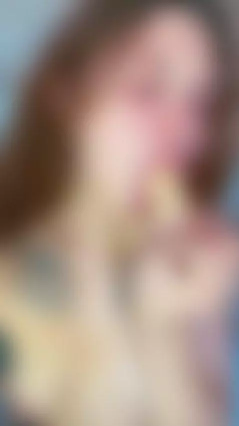 just playing with my toy. Sub on my Onlyfans by dianajuicy