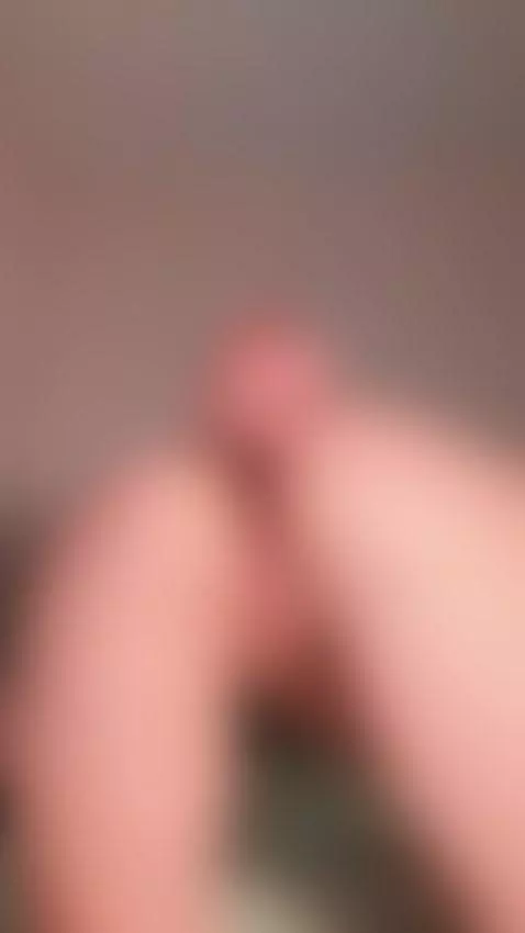 Stretched tight, pleasure intense, shaking. Sub OF by dianajuicy