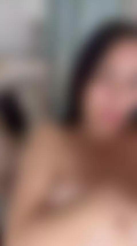 You can find me at OF@yareliroses🔥😈🫦 by yarelion