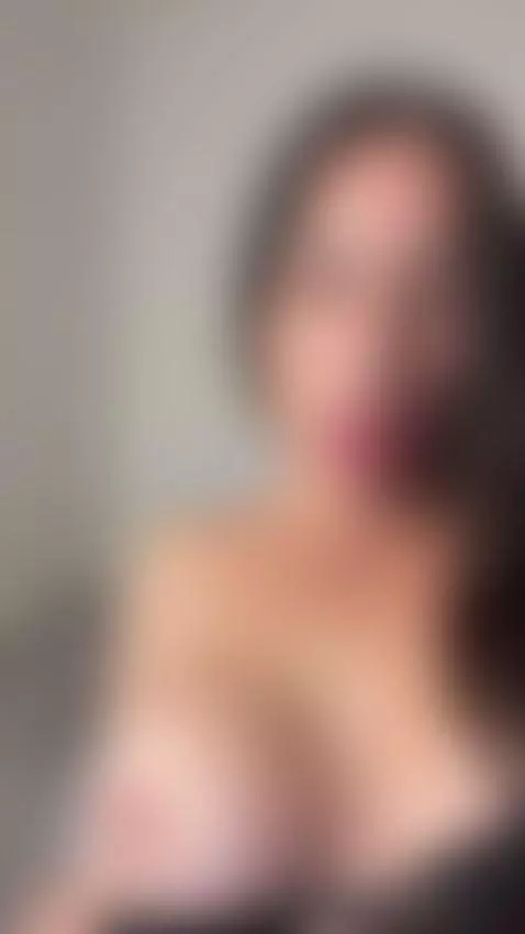 I would love to put my breast in your mouth🥵🔥😈 OF@yarelirose... by yarelion