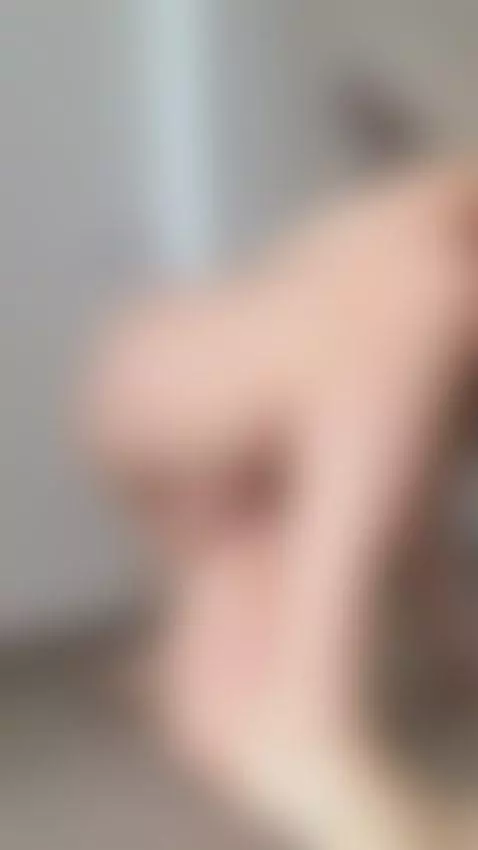 Having a good time😏😉 by yarelion