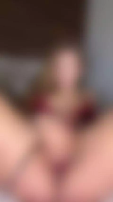 Can you help me spread these wet lips?💦 by kettyo19ketty