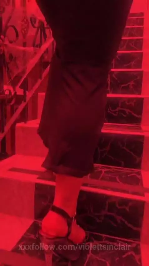 Let´s play with your penis 🔥 by violettsinclair