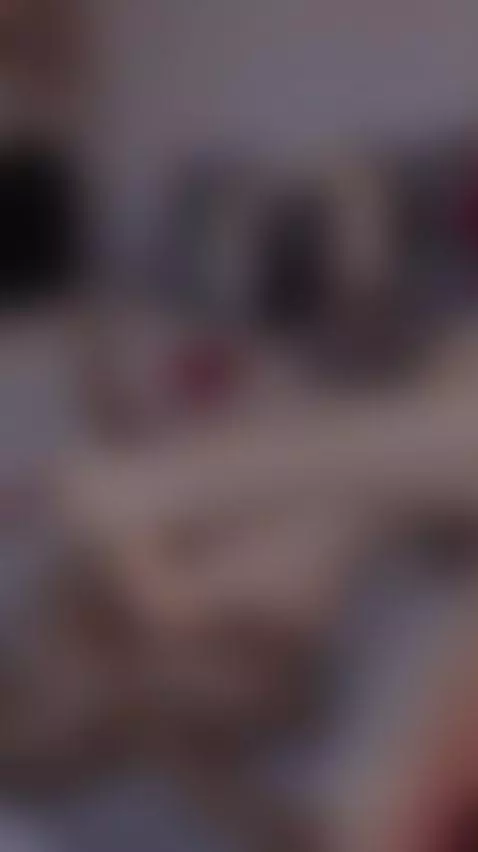 seducing you with my feet 👣🫦 adore me 🙏🏻💦 by violettsinclair